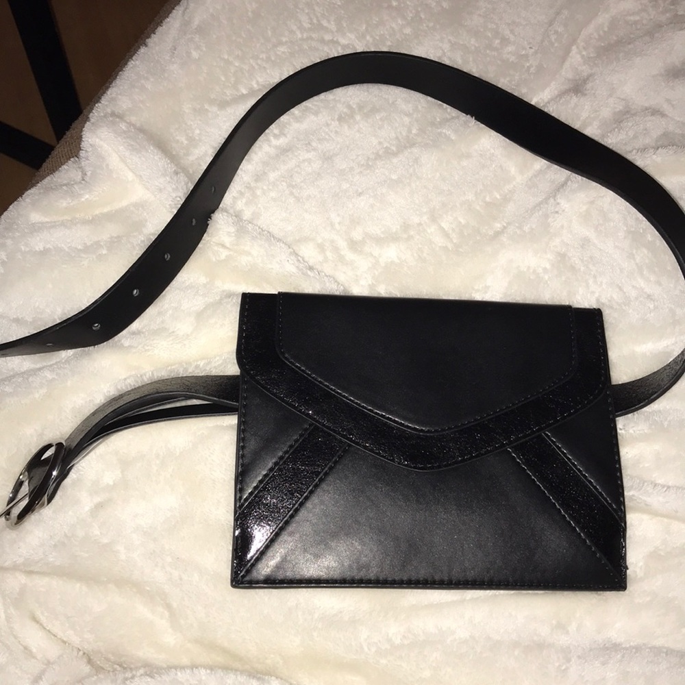 black belt bag